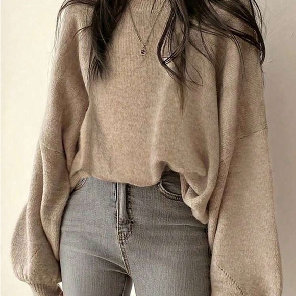 Sweaters - French style loose fit long sleeve knit sweater in color apricot | M